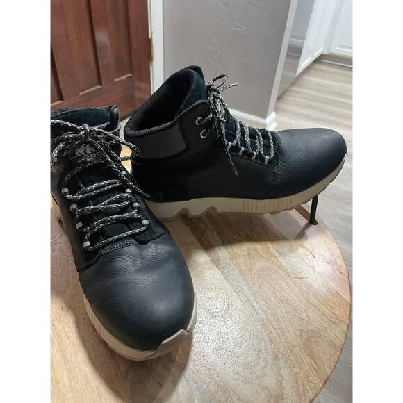 SOREL MAC HILL MID  MEN'S WATERPROOF BOOT/SNEAKER, size 10, Black Leather, - Picture 1 of 10